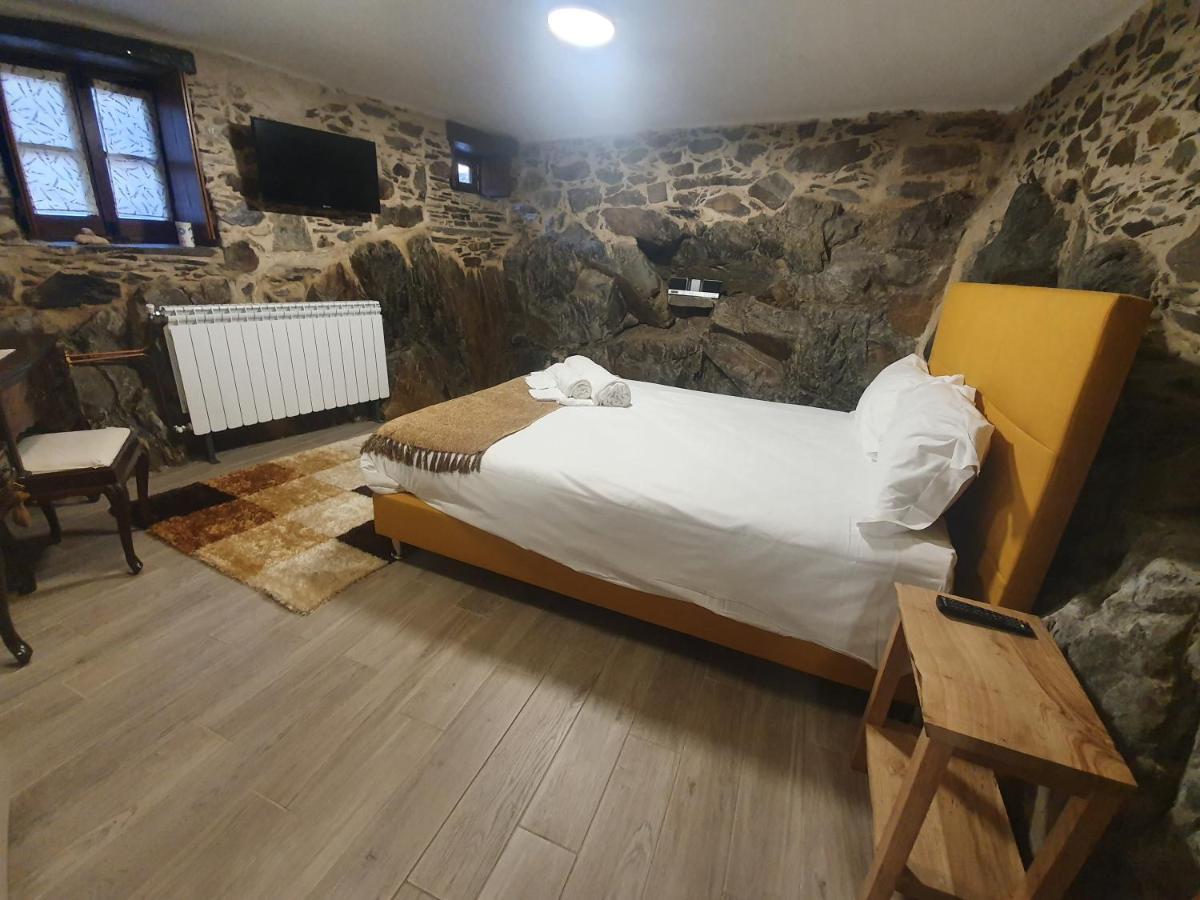 Casa Do Talasnal Montanhas De Amor 洛萨 外观 照片